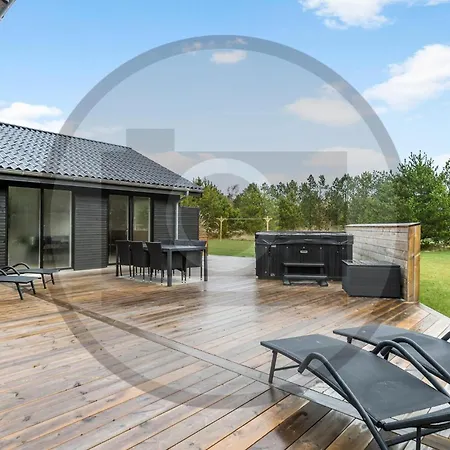 Pet Friendly In With Sauna Holiday home Saeby (Nordjylland)