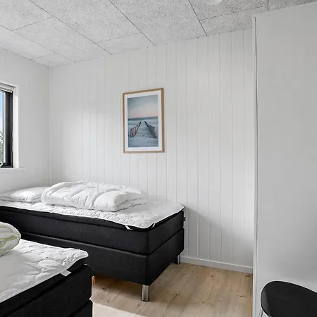 Pet Friendly In With Sauna Feriehus *