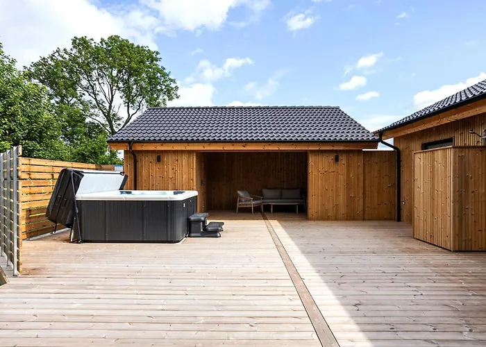 Pet Friendly In With Sauna Sæby